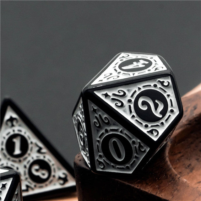 Set of black and white dice