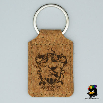 Llavero corcho natural grabado escudo de ravenclaw