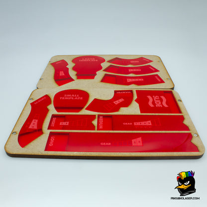 Foto de los dos pisos de reglas de la bandeja porta reglas gaslands, con las reglas en metacrilato rojo.