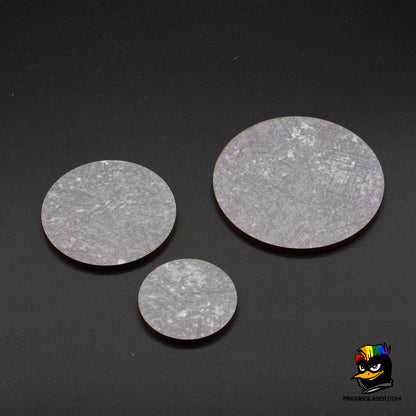 Round pre-painted bases