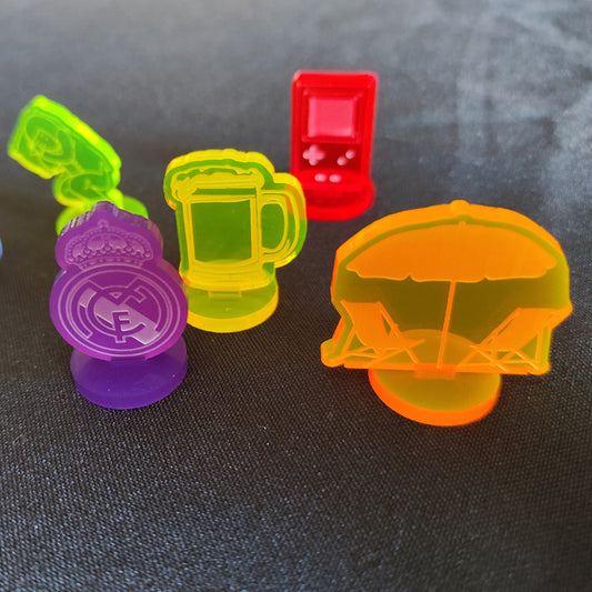 Fichas metacrilato personalizadas para cualquier juego de mesa